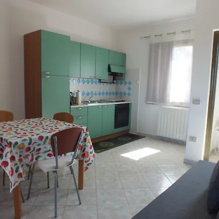 Casa Gemuetliche Zentral Doch Ruhig Gelegen 1km Vom Apartment