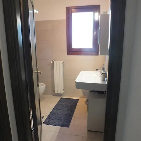 Casa Gemuetliche Zentral Doch Ruhig Gelegen 1km Vom