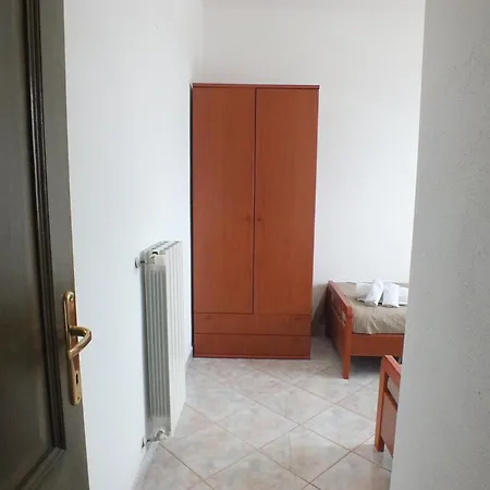 Casa Gemuetliche Zentral Doch Ruhig Gelegen 1km Vom Apartment Budoni